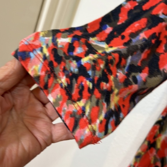 Cabi watercolor jersey dress. Colors are Orange/ black and gray. Size Medium - Picture 4 of 6